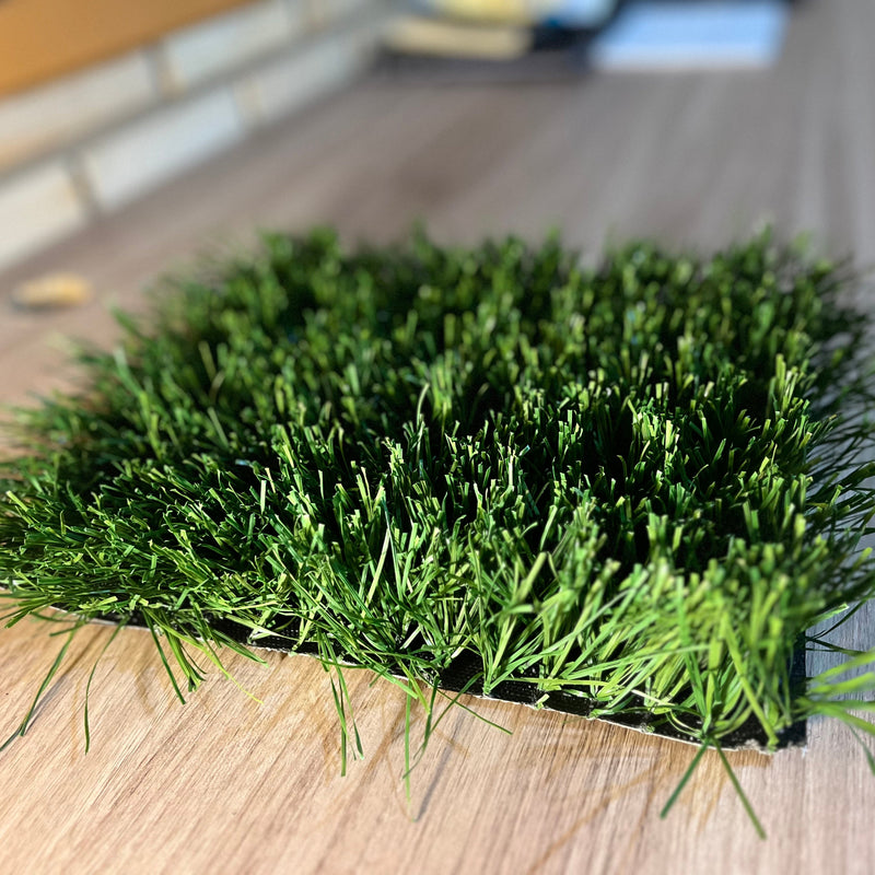 Rolo de Grama Sintética Esportiva 50mm 12.000 Dtex (100m²) | Qualidade CCGrass